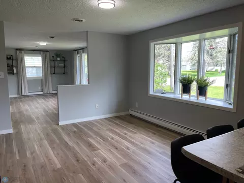 208 9th Ave E, Lisbon, ND 58054 photo 5