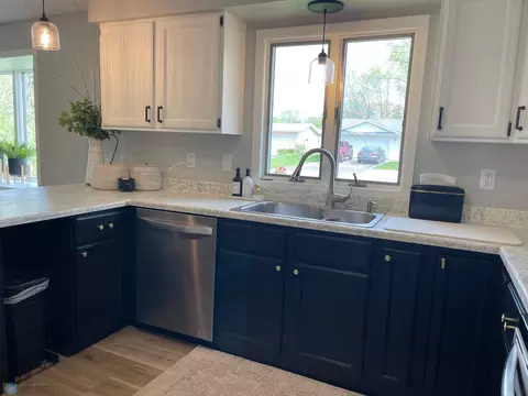 208 9th Ave E, Lisbon, ND 58054 photo 12