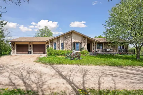 5960 Townhall Dr, Greenfield, MN 55357 photo 3