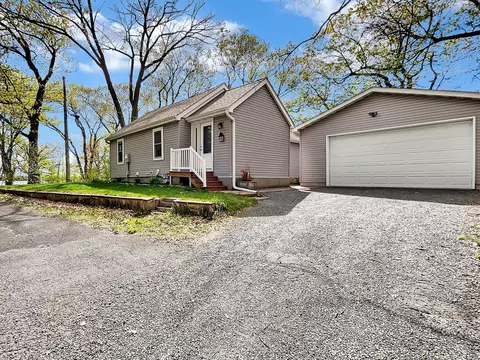 5721 Orchard Ave, White Bear Township, MN 55110
