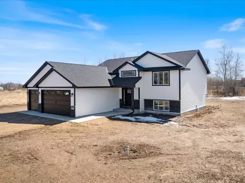 11293 85th Ave, Milaca, MN 56353 photo 2