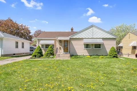 1151 Kennard St, Saint Paul, MN 55106