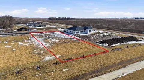 618 Norman Dr, Kindred, ND 58051