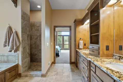 36002 Oasis Rd, Lindstrom, MN 55045 photo 29