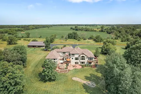 36002 Oasis Rd, Lindstrom, MN 55045 photo 4