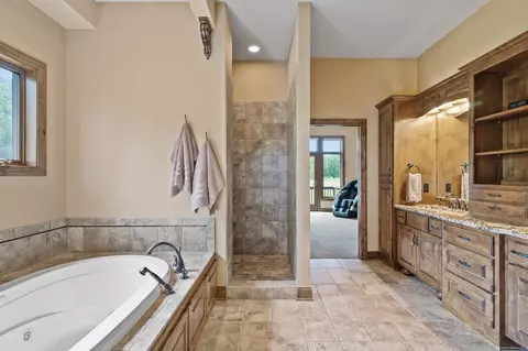 36002 Oasis Rd, Lindstrom, MN 55045 photo 32