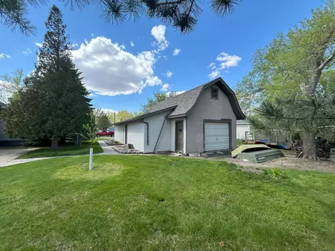 249 W Sorenson Ave, Appleton, MN 56208 photo 4