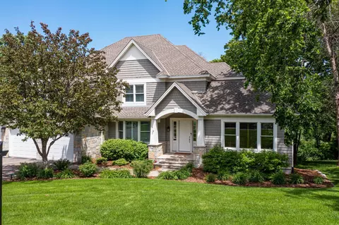 13940 Emerald Rdg, Minnetonka, MN 55305