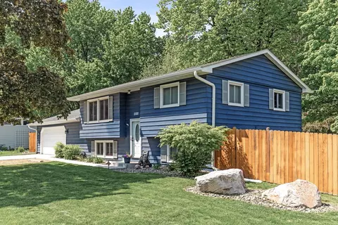 11100 98th Ave N, Maple Grove, MN 55369