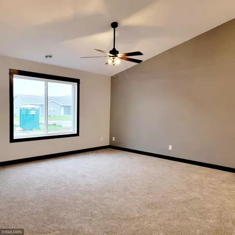 2109 Nelson St, Saint Peter, MN 56082 photo 6