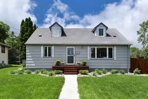121 2nd St NE, Saint Michael, MN 55376