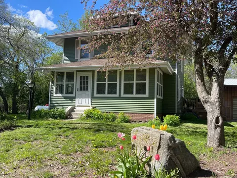 31602 Roberts Ave, Worthington, MN 56187