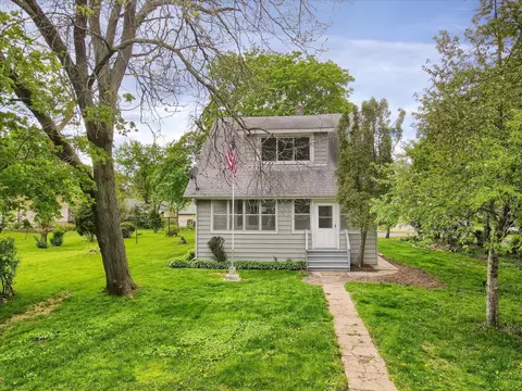 499 5th Ave, Newport, MN 55055