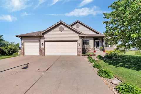 1140 Morrison Cir S, Annandale, MN 55302