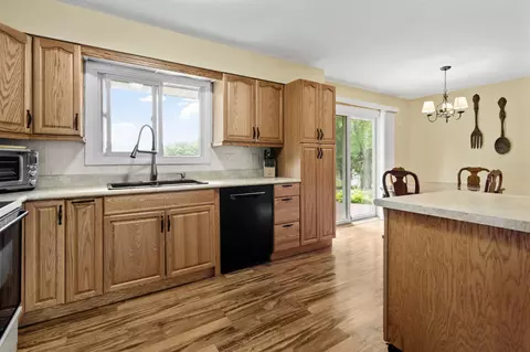435 Edgewood Dr, Loretto, MN 55357 photo 11