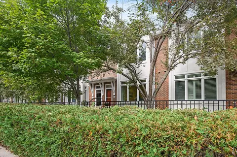 225 Bank St SE, Minneapolis, MN 55414