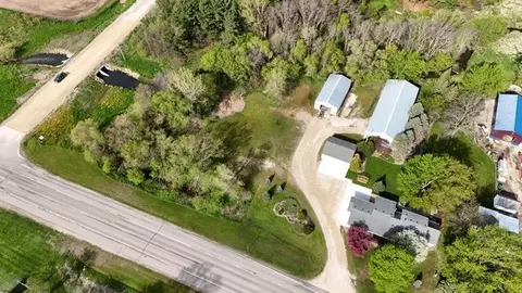 22093 State Highway 56, Austin, MN 55912