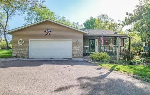 40744 Fenian Way, North Branch, MN 55056