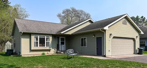 814 25th St, Cloquet, MN 55720
