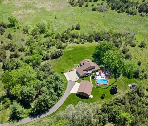565 County Road Uu, Hudson, WI 54016