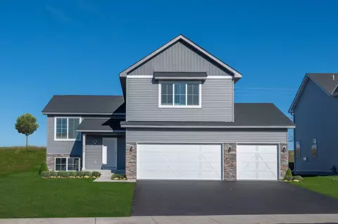 940 Forest Edge Cir, Jordan, MN 55352