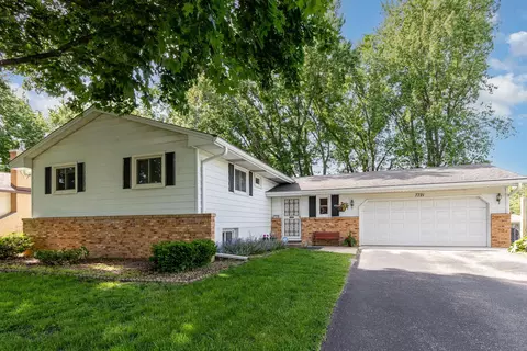 7721 47 12 Ave N, New Hope, MN 55428