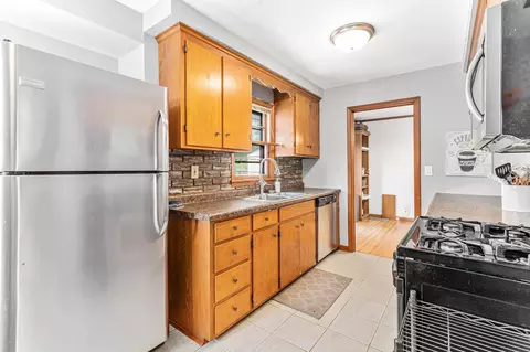 3136 W 90th St, Bloomington, MN 55431 photo 8