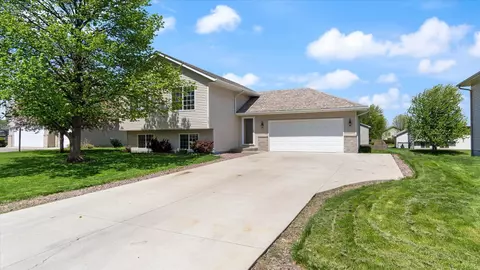 703 Buffalo Hills St, Buffalo, MN 55313