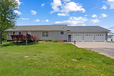 38885 180th St, Waseca, MN 56093