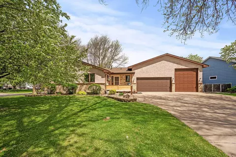 13337 Silverod Ct NW, Andover, MN 55304