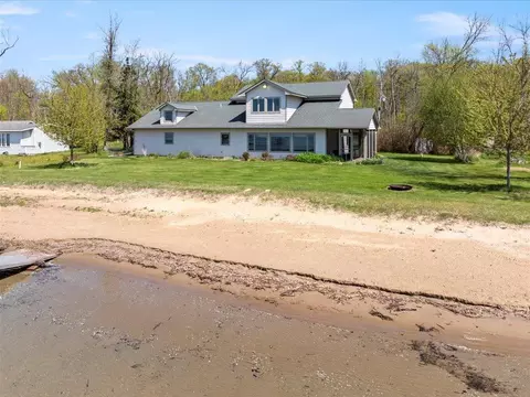 8997 Dorothy Ave, Brainerd, MN 56401 photo 2