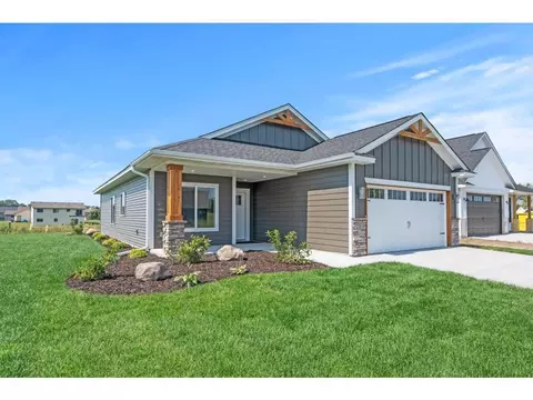 5020 258th Ct, Wyoming, MN 55092