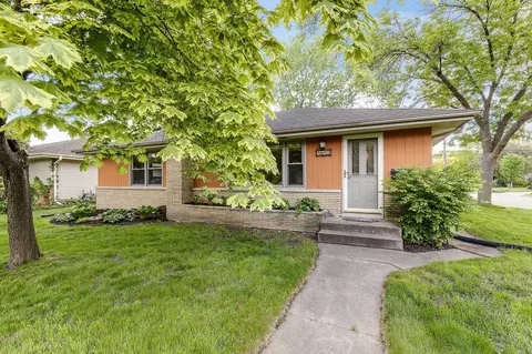 4549 Drew Ave N, Robbinsdale, MN 55422