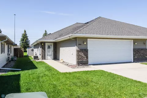 1858 10th St W, West Fargo, ND 58078