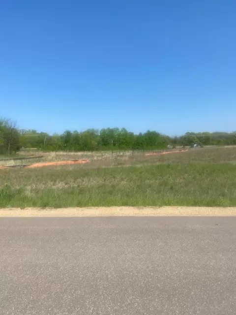 19317 Kiowa St NW, Oak Grove, MN 55303