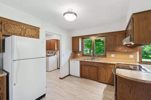 620 3rd Ave NE, Milaca, MN 56353 photo 9