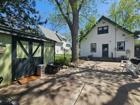 203 E 6th St, Morris, MN 56267 photo 6