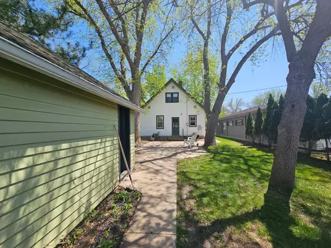 203 E 6th St, Morris, MN 56267 photo 31