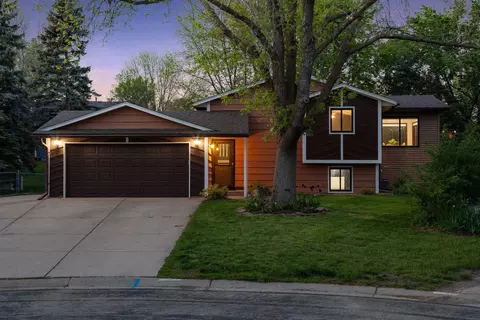 14100 Cedarwood Cir NE, Prior Lake, MN 55372