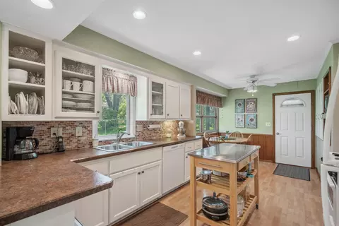3524 Zealand Ave N, New Hope, MN 55427