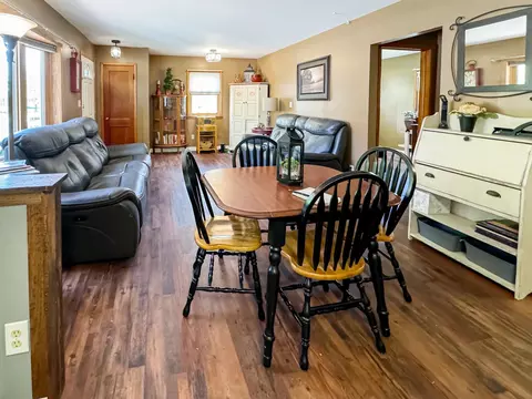 347 2nd St E, Tracy, MN 56175 photo 7