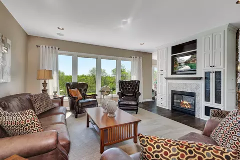 5029 Red Hawk Ct, Saint Augusta, MN 56301 photo 8