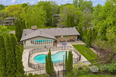 5920 Kirkwood Ln N, Plymouth, MN 55442