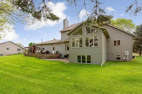 1901 Prairie Ave SW, Faribault, MN 55021 photo 2