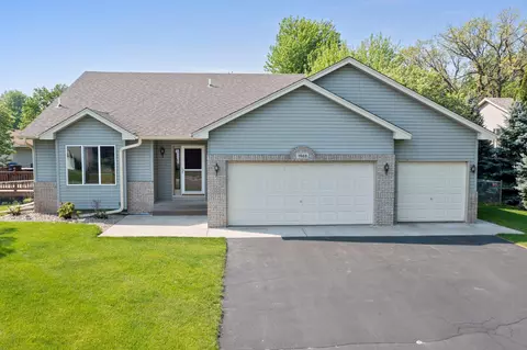 1948 153rd Ln NW, Andover, MN 55304
