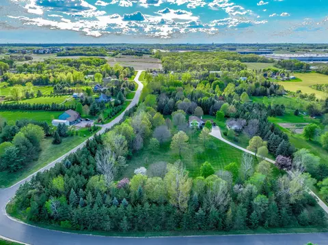 12320 8th Street Ct, Afton, MN 55001