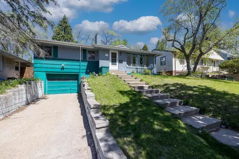 1511 3rd St E, Saint Paul, MN 55106