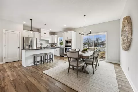 5307 178th St W, Lakeville, MN 55044