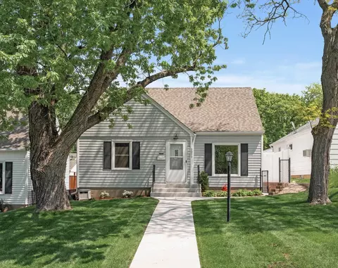 3033 Nevada Ave S, Saint Louis Park, MN 55426