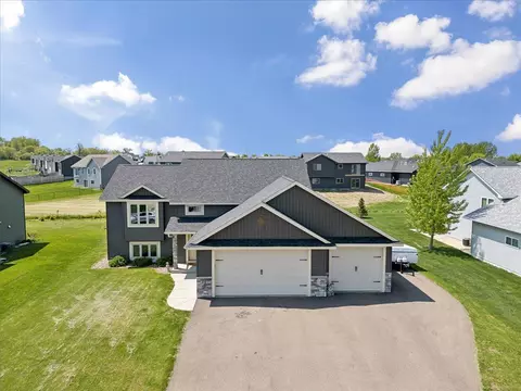 270 Pintail St, Baldwin, WI 54002 photo 2